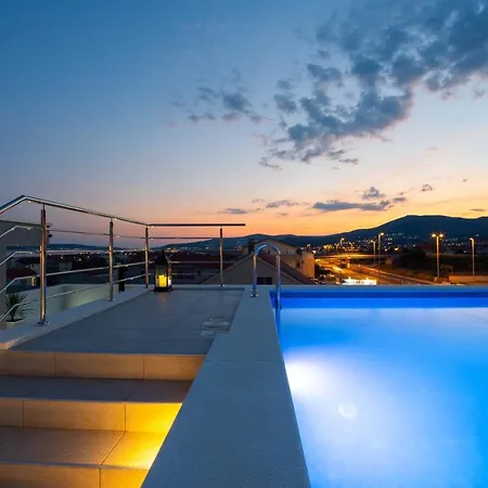 Luxury Residence Danica With A Private Rooftop Pool Kastela Exterior photo