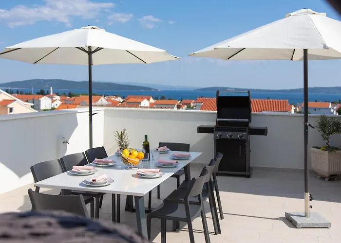 Luxury Residence Danica With A Private Rooftop Pool