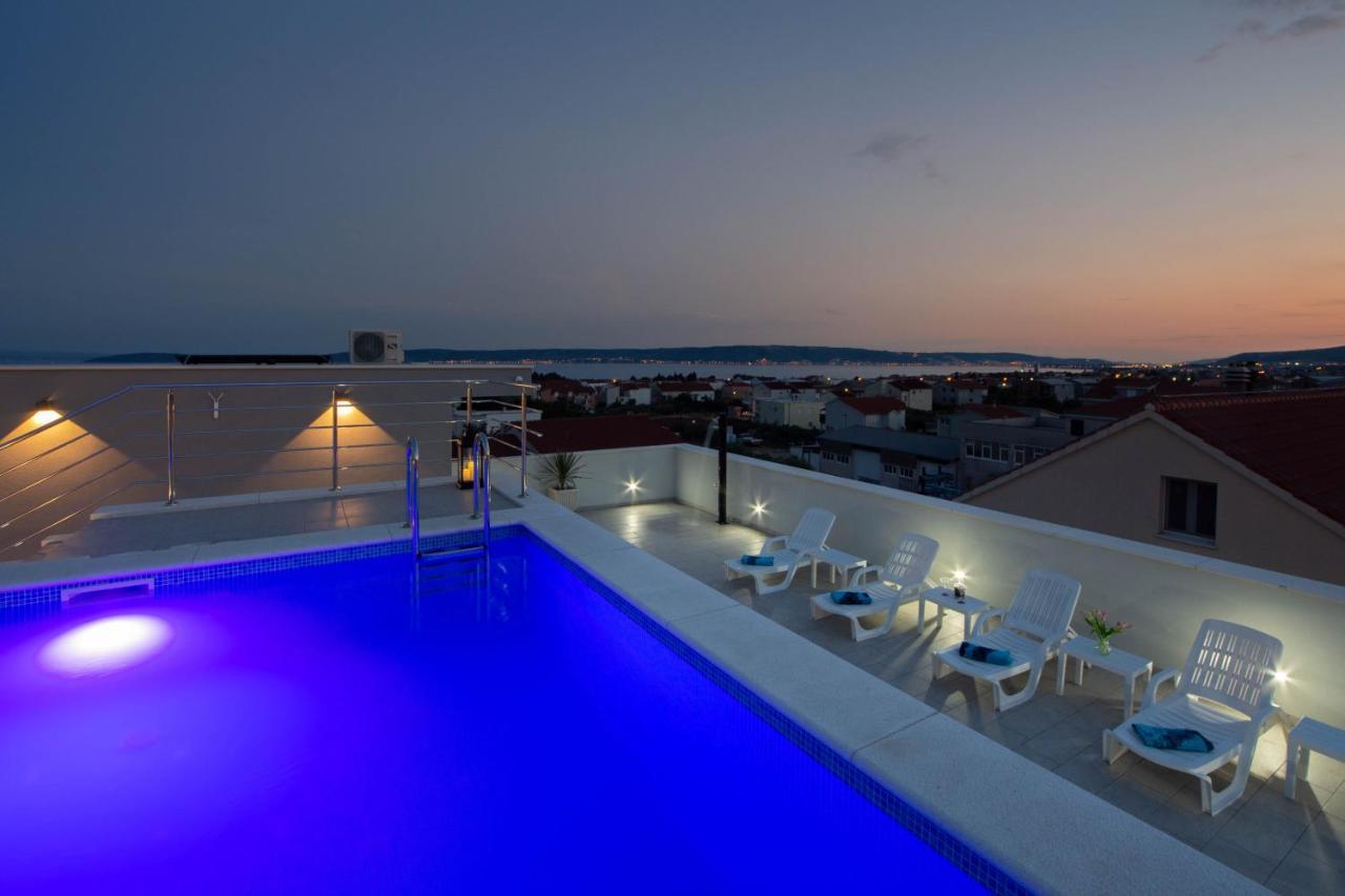 Luxury Danica With A Private Rooftop Pool Apartmán *
