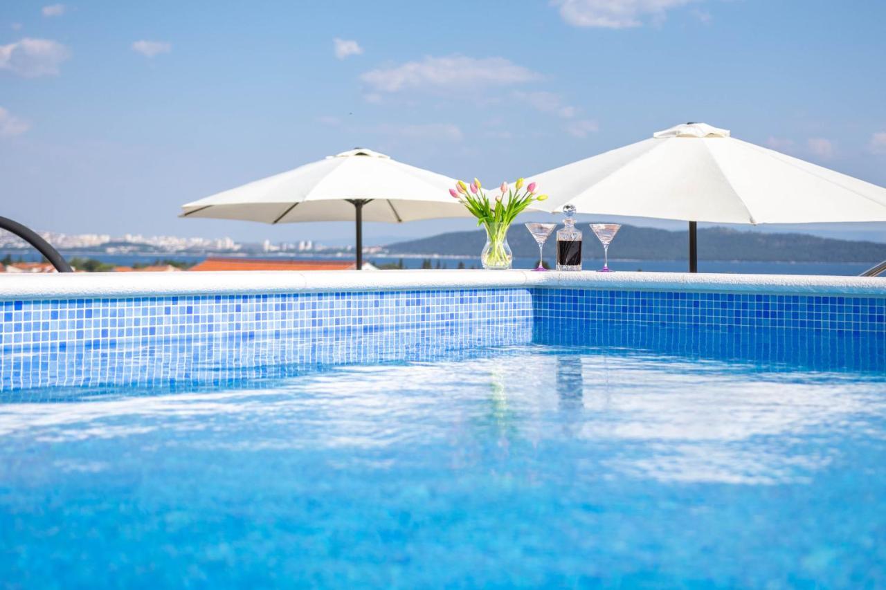 Luxury Danica With A Private Rooftop Pool Apartmán *